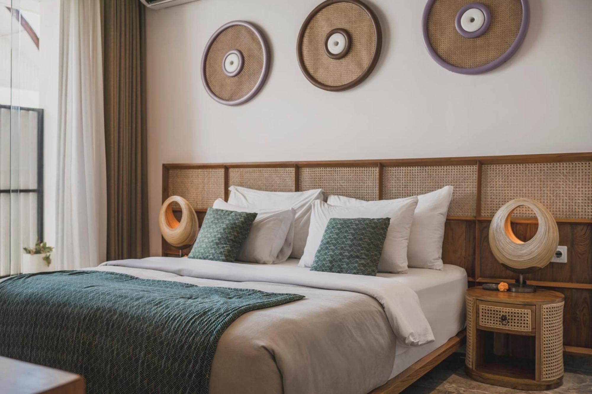 Villa Eight Palms By Ini Vie Hospitality *