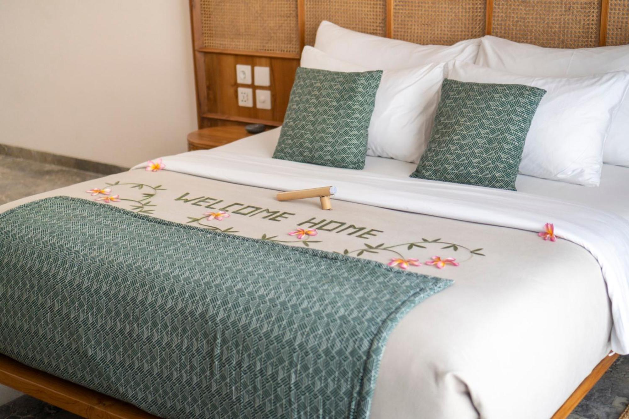 Eight Palms By Ini Vie Hospitality *